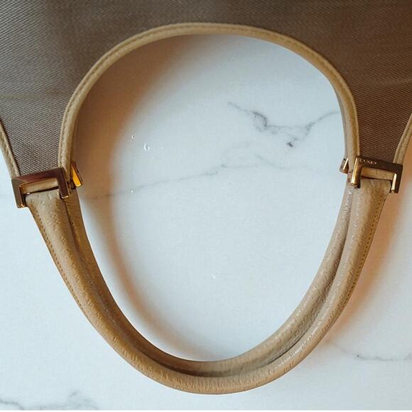 Authentic Gucci Jackie Canvas and Leather Beige Shoulder Bag $1,365 - Picture 15 of 16